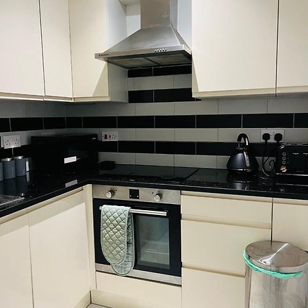 "Spacious Family, Friendly" 1 Bedroom In Kings Cross, St Pancras!!!118A London Bagian luar foto